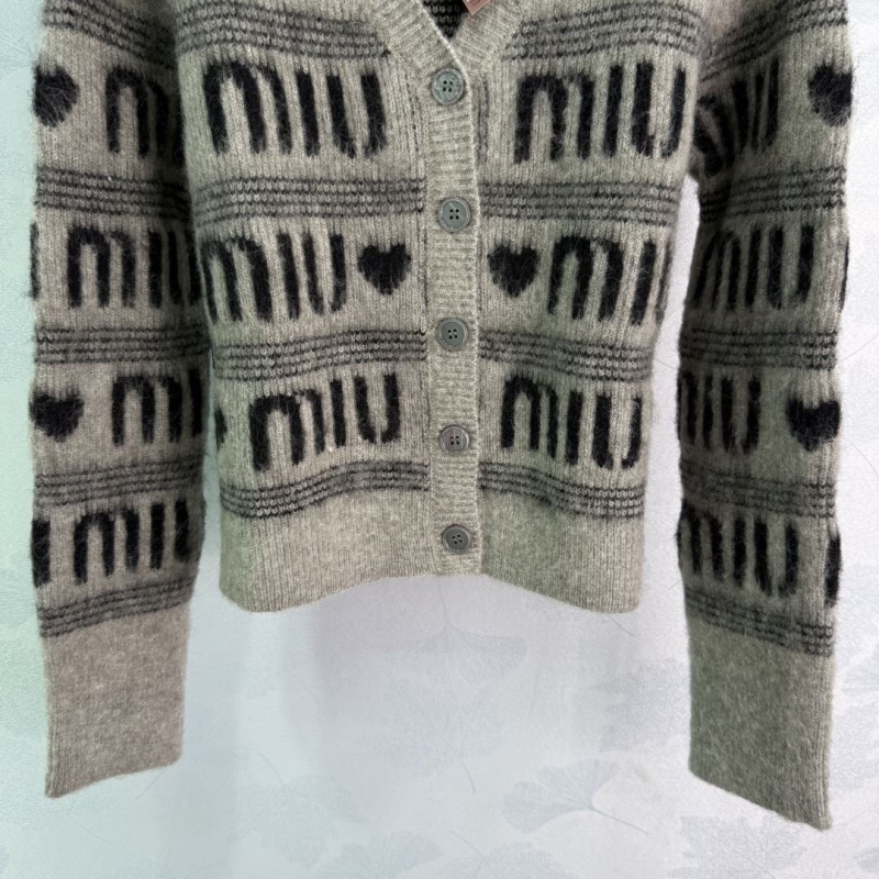 MIU MIU